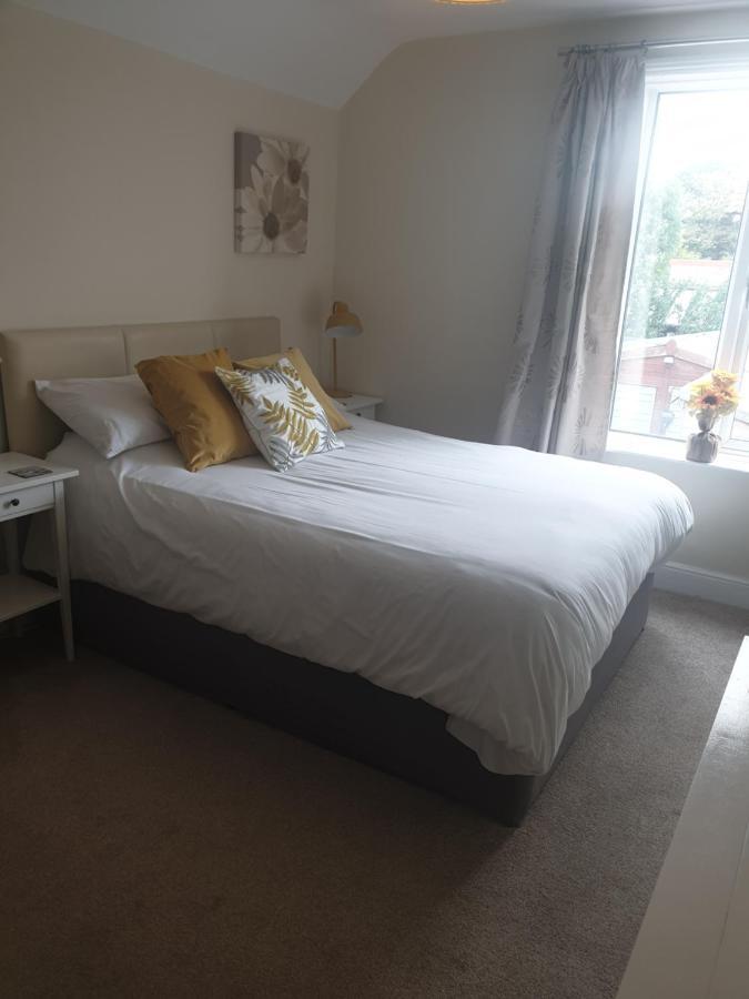 Highfield Guest House 谢林汉姆 外观 照片